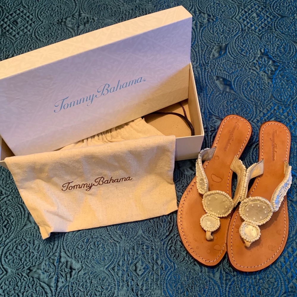 Tommy Bahama Sandals